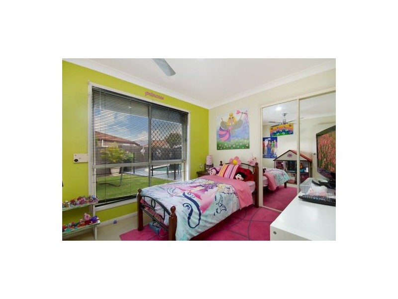 1/4 Carrisa Court, Currumbin Waters QLD 4223