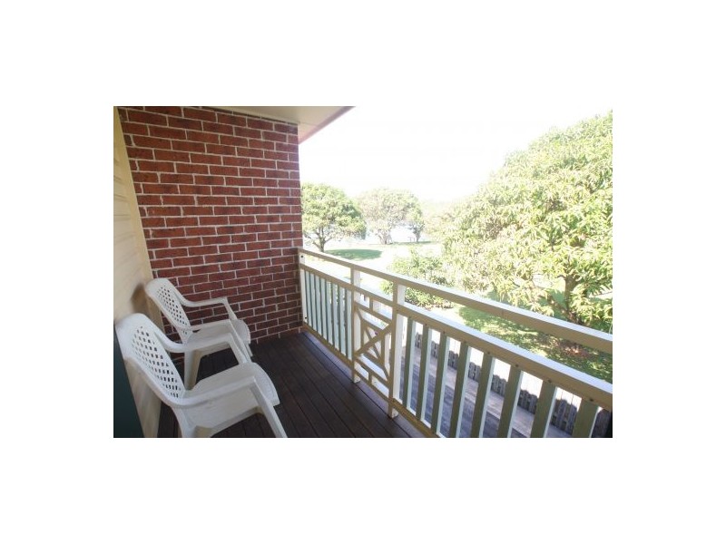 7/18 Tallebudgera Creek Road, Burleigh Heads QLD 4220