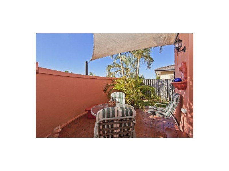 3 Gannet Street, Burleigh Waters QLD 4220