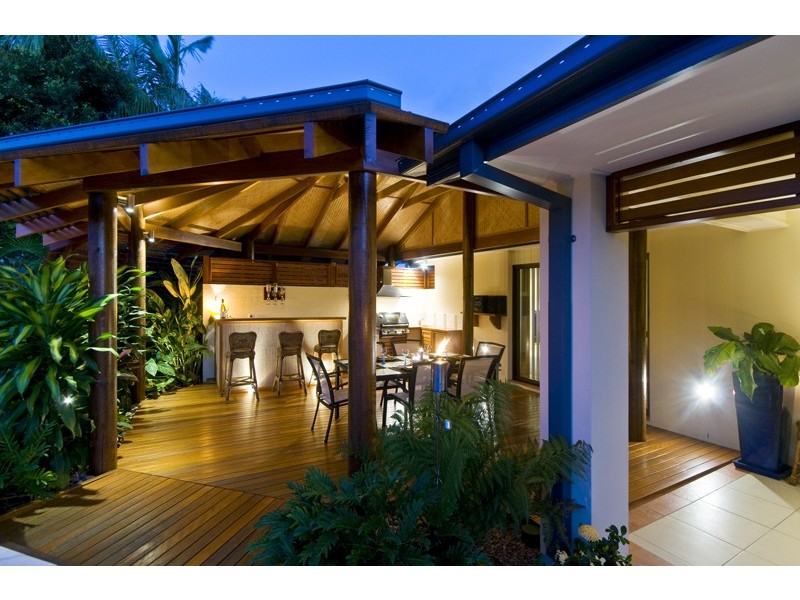 91 Burleigh Street, Burleigh Waters QLD 4220