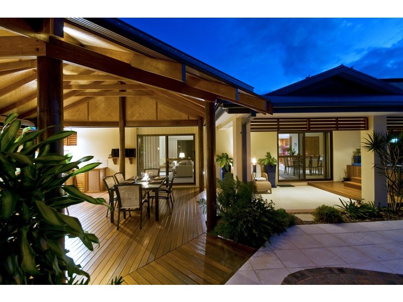 91 Burleigh Street, Burleigh Waters QLD 4220