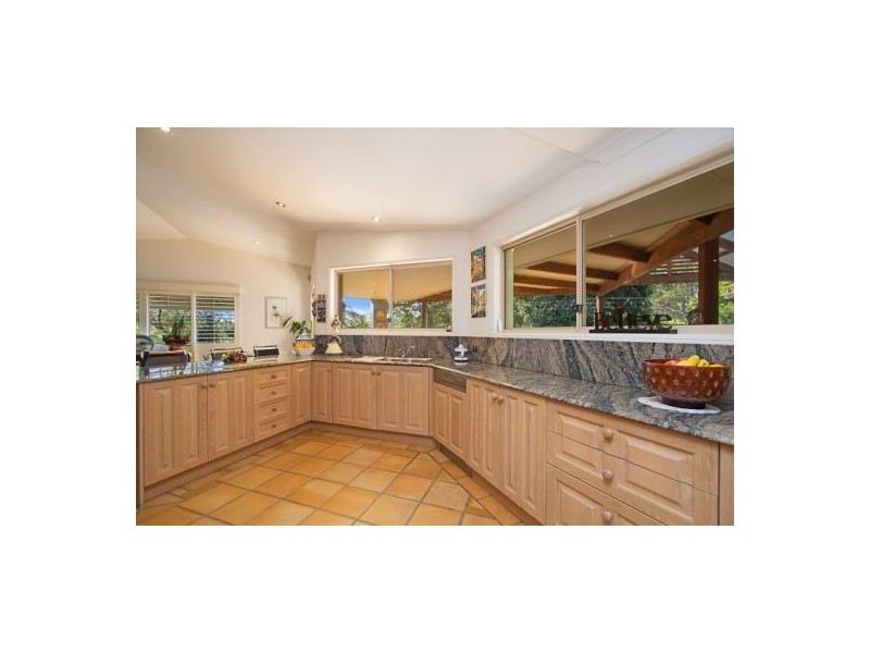 9 Dulcie Drive, Burleigh Heads QLD 4220