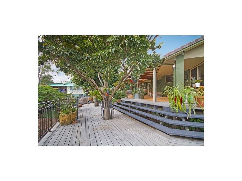 9 Dulcie Drive, Burleigh Heads QLD 4220