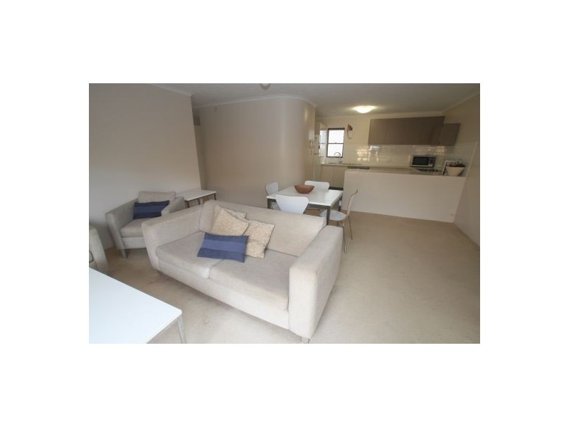 3/11 Ewart Street, Burleigh Heads QLD 4220