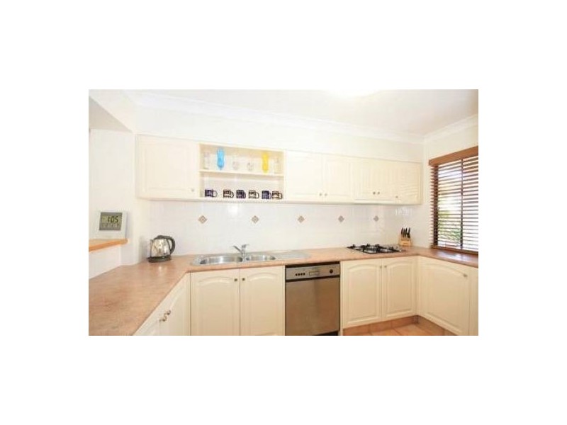 14/2 Beachcomber Court, Burleigh Waters QLD 4220