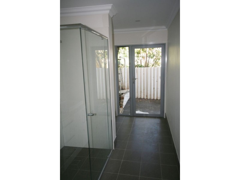 2/58 West Burleigh Road, Burleigh Heads QLD 4220