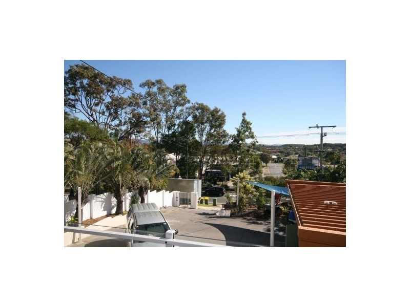 2/58 West Burleigh Road, Burleigh Heads QLD 4220