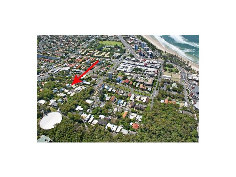 39 Hill Avenue, Burleigh Heads QLD 4220