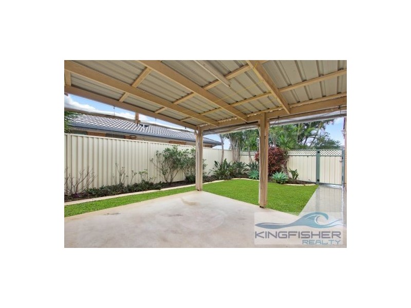 3/7 Hillstar Avenue, Burleigh Waters QLD 4220