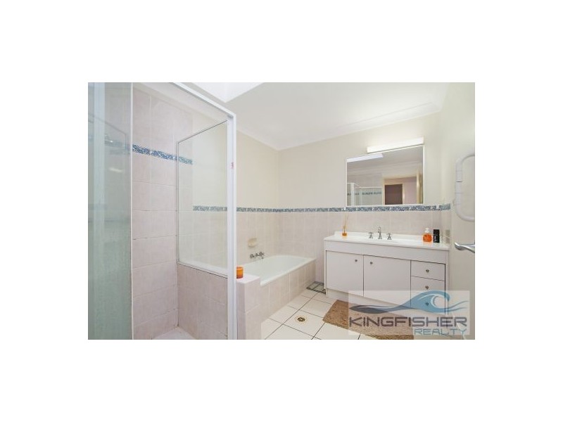 3/7 Hillstar Avenue, Burleigh Waters QLD 4220