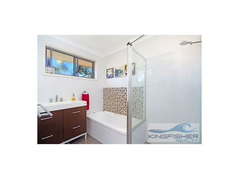 5 Lutana Avenue, Miami QLD 4220