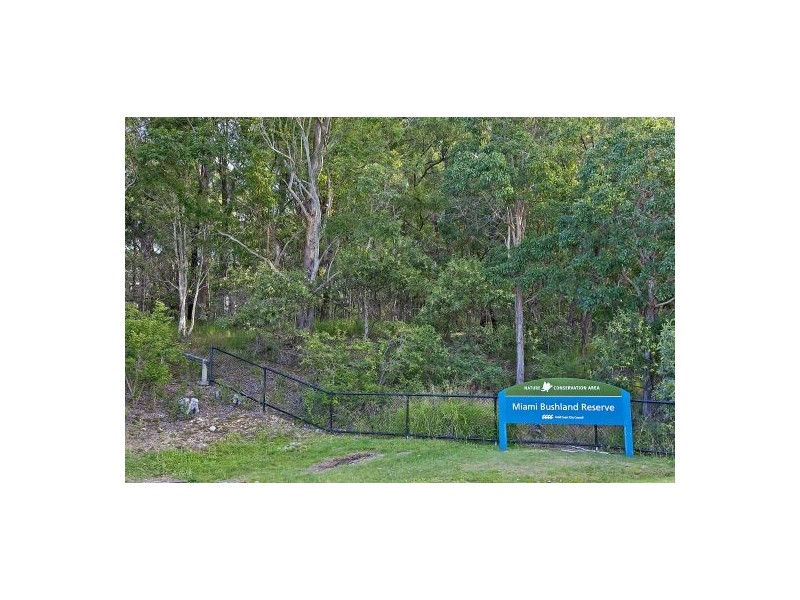 5 Lutana Avenue, Miami QLD 4220