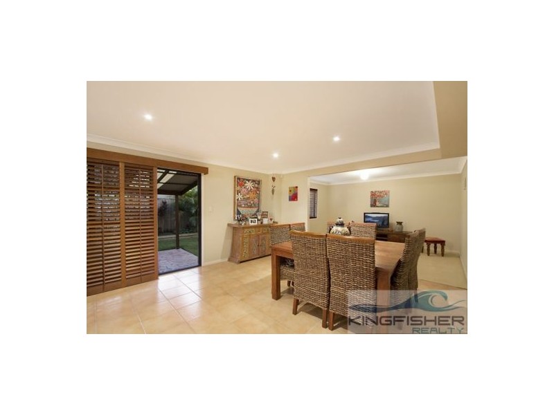 1 Tropicana Circuit, Burleigh Waters QLD 4220