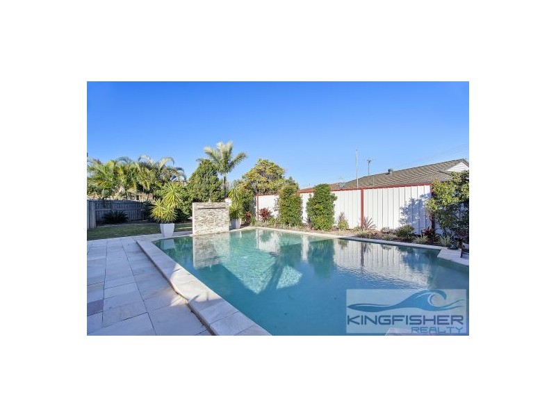 3 Omao Avenue, Burleigh Waters QLD 4220