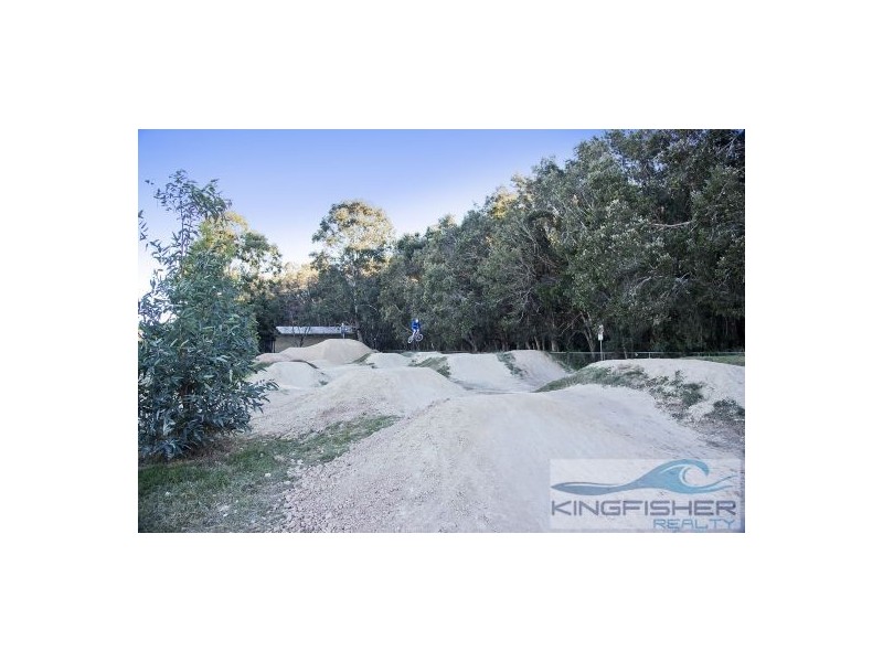 3 Omao Avenue, Burleigh Waters QLD 4220