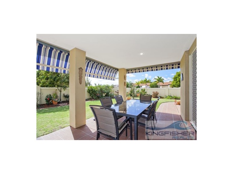 5 Shoalwater Court, Burleigh Waters QLD 4220