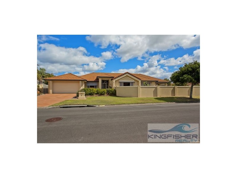 5 Shoalwater Court, Burleigh Waters QLD 4220