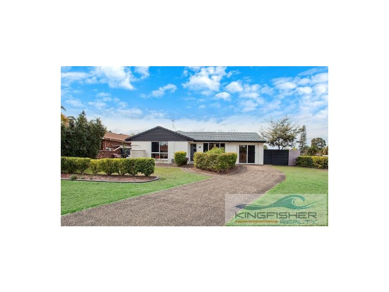 1 Placid Court, Varsity Lakes QLD 4227