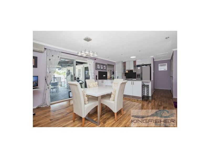 1 Placid Court, Varsity Lakes QLD 4227