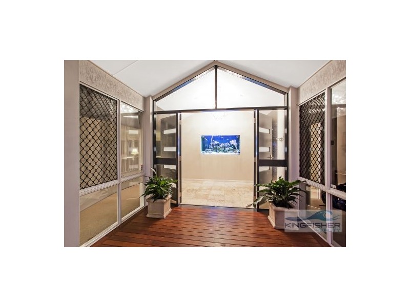 83 Cassowary Drive, Burleigh Waters QLD 4220