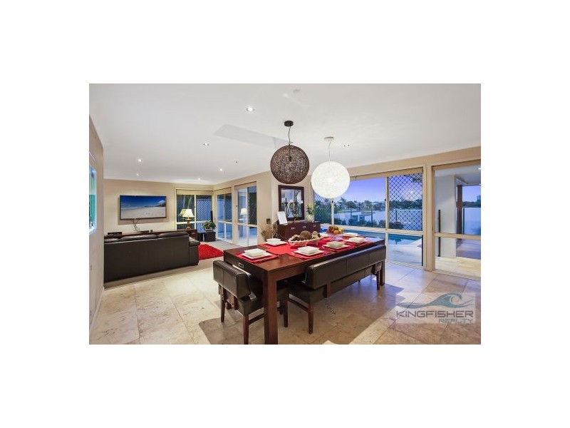 83 Cassowary Drive, Burleigh Waters QLD 4220