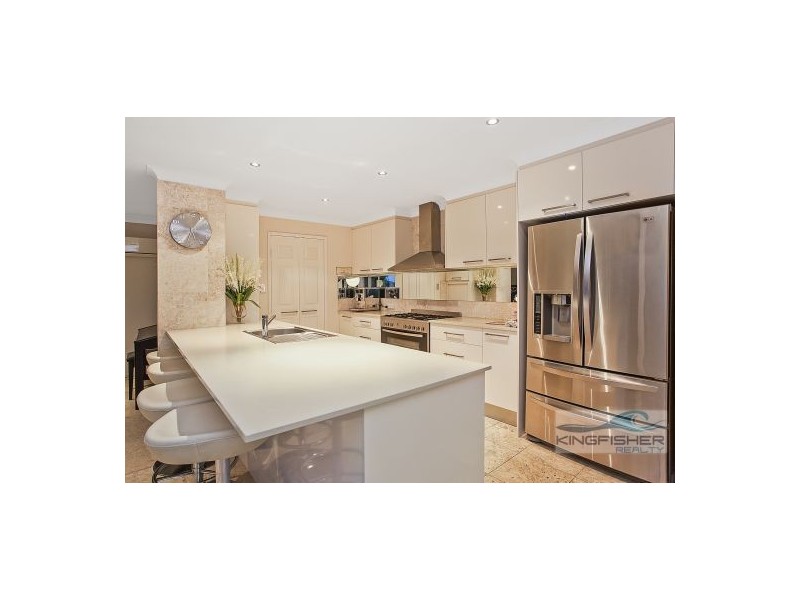 83 Cassowary Drive, Burleigh Waters QLD 4220