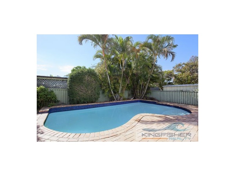 19 Egret Avenue, Burleigh Waters QLD 4220