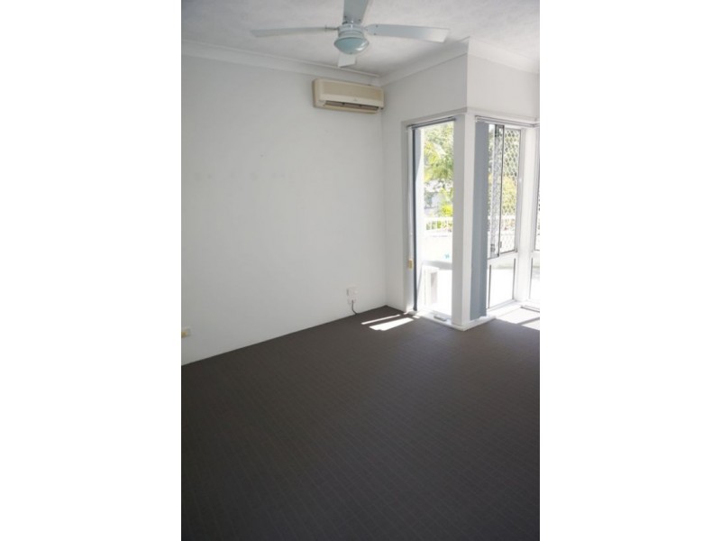 2/17 George Street East, Burleigh Heads QLD 4220