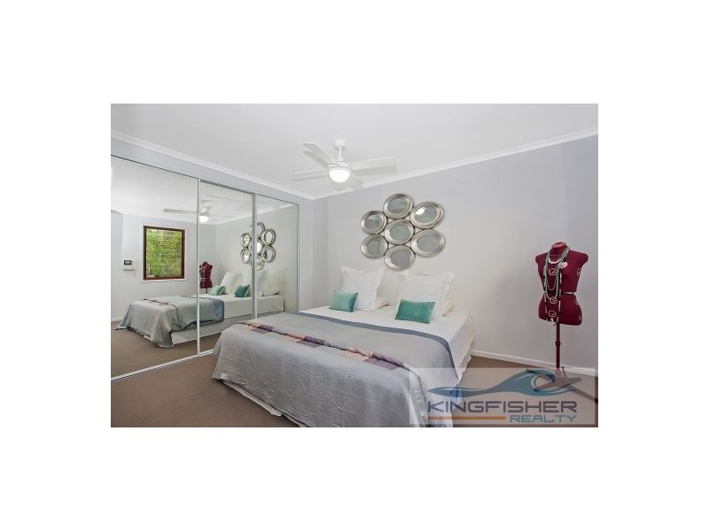 8 East Street, Burleigh Heads QLD 4220