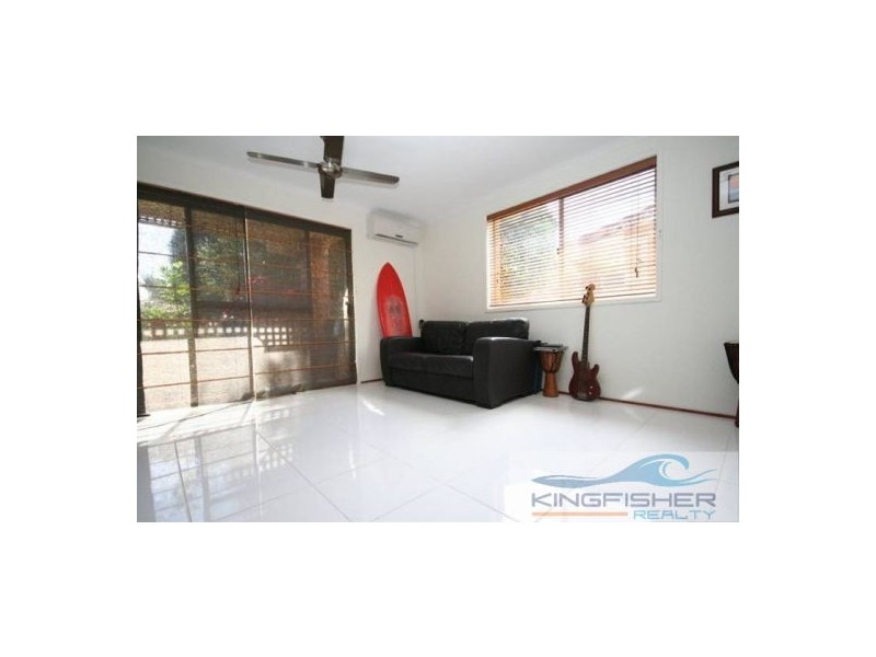 1/6 Stephens Street, Burleigh Heads QLD 4220