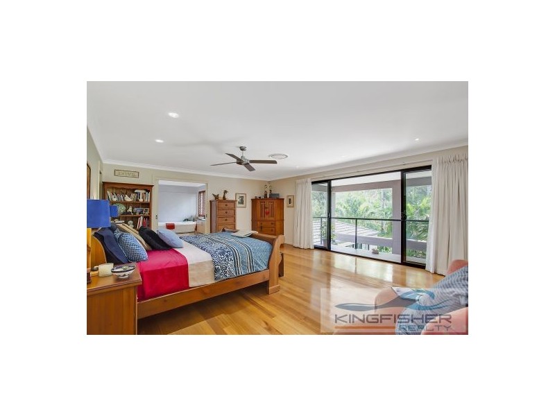 17 Bittern Avenue, Burleigh Waters QLD 4220