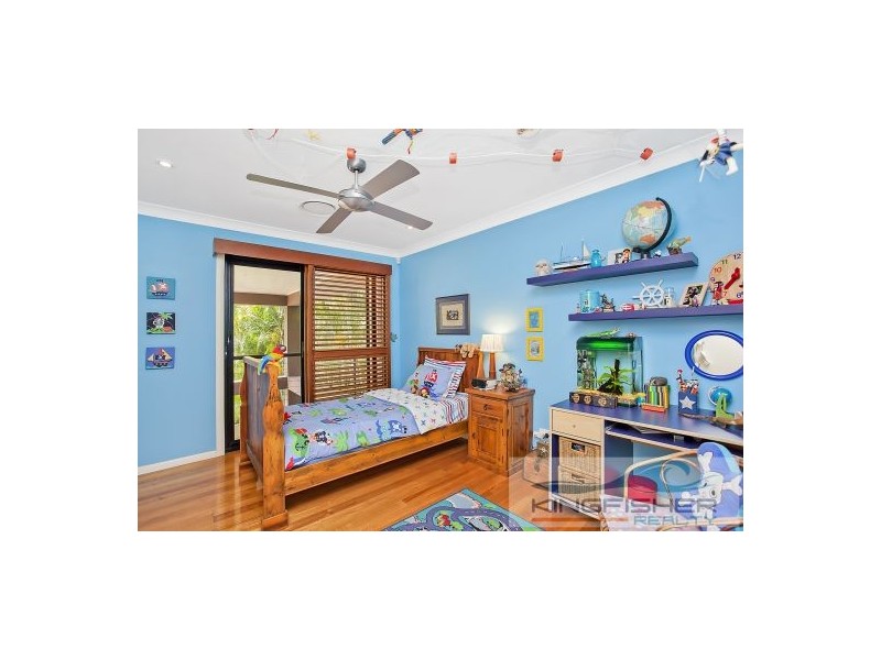 17 Bittern Avenue, Burleigh Waters QLD 4220