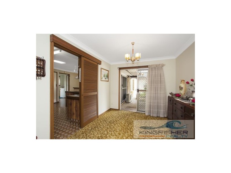 8 Bradley Avenue, Miami QLD 4220