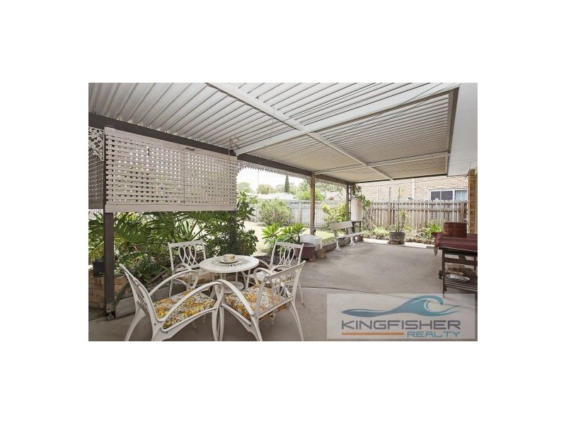 8 Bradley Avenue, Miami QLD 4220