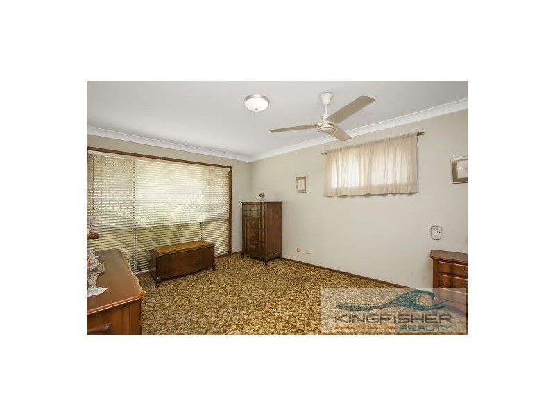 8 Bradley Avenue, Miami QLD 4220