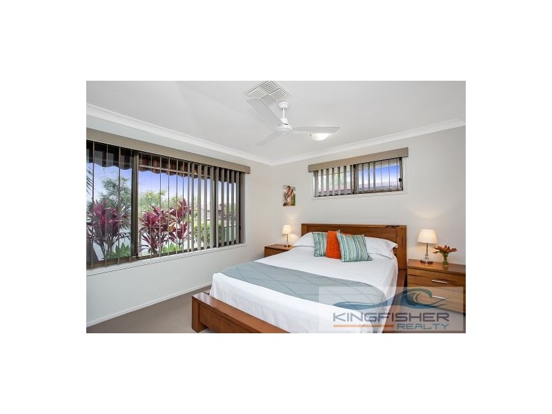 30 Seriema Street, Burleigh Waters QLD 4220