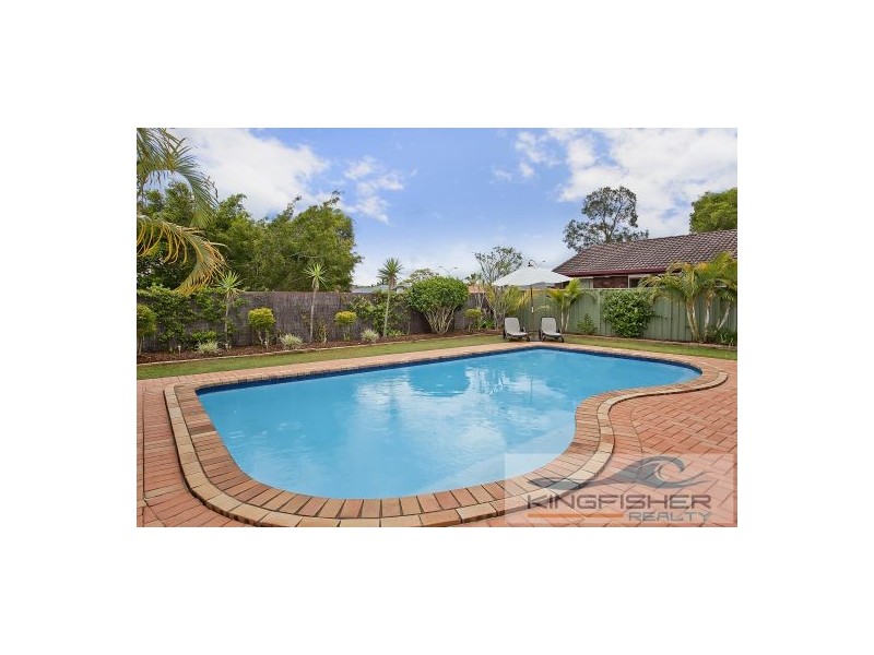 30 Seriema Street, Burleigh Waters QLD 4220