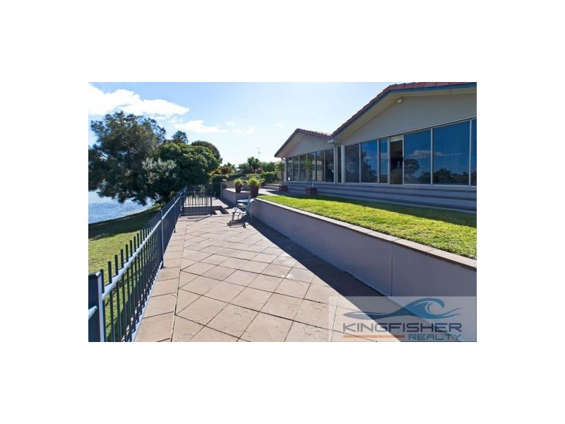 52 Jabiru Avenue, Burleigh Waters QLD 4220