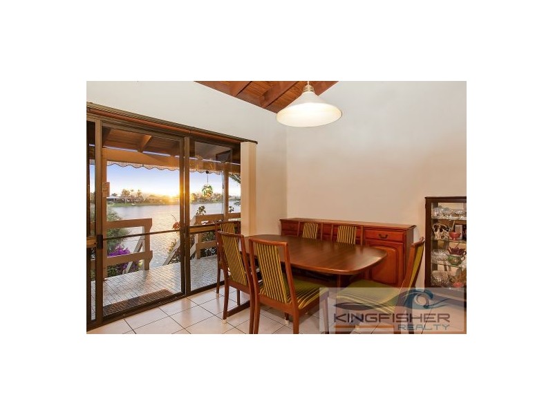 78 Burleigh Street, Burleigh Waters QLD 4220