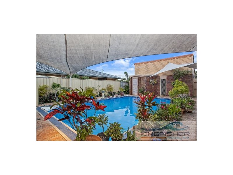 78 Burleigh Street, Burleigh Waters QLD 4220