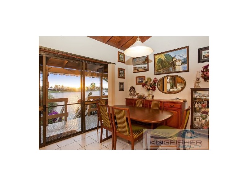 78 Burleigh Street, Burleigh Waters QLD 4220