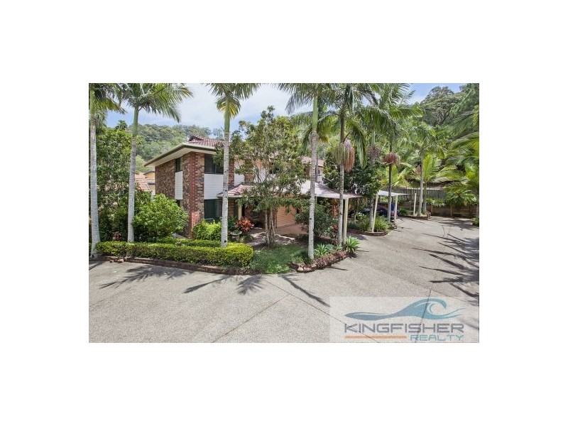 1/3 Karri Court, Burleigh Heads QLD 4220