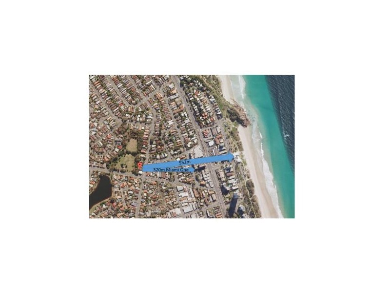 2/14 Nobby Parade, Miami QLD 4220