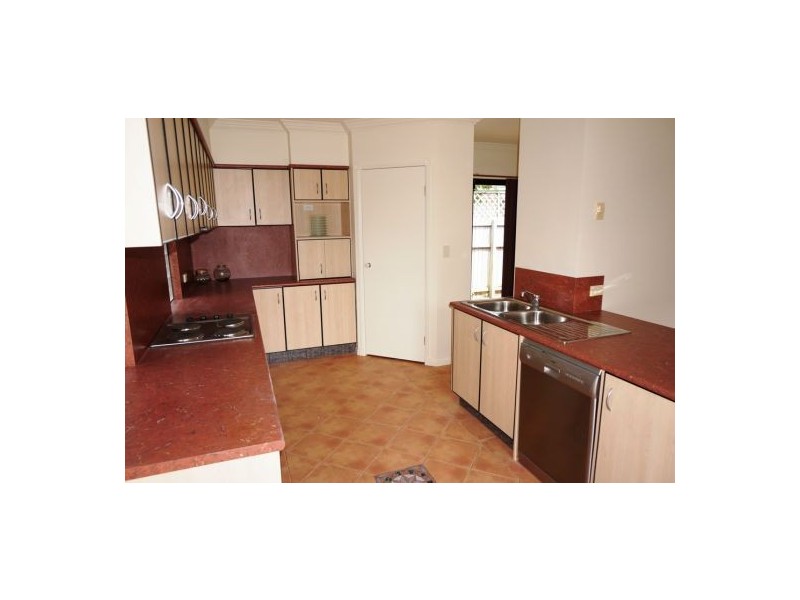 3 Gannet Street, Burleigh Waters QLD 4220