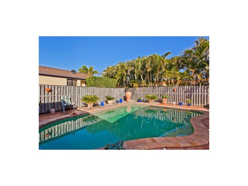 3 Gannet Street, Burleigh Waters QLD 4220