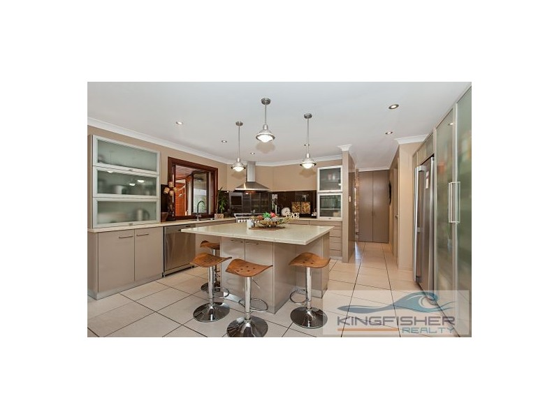 77a Harrier Drive, Burleigh Waters QLD 4220