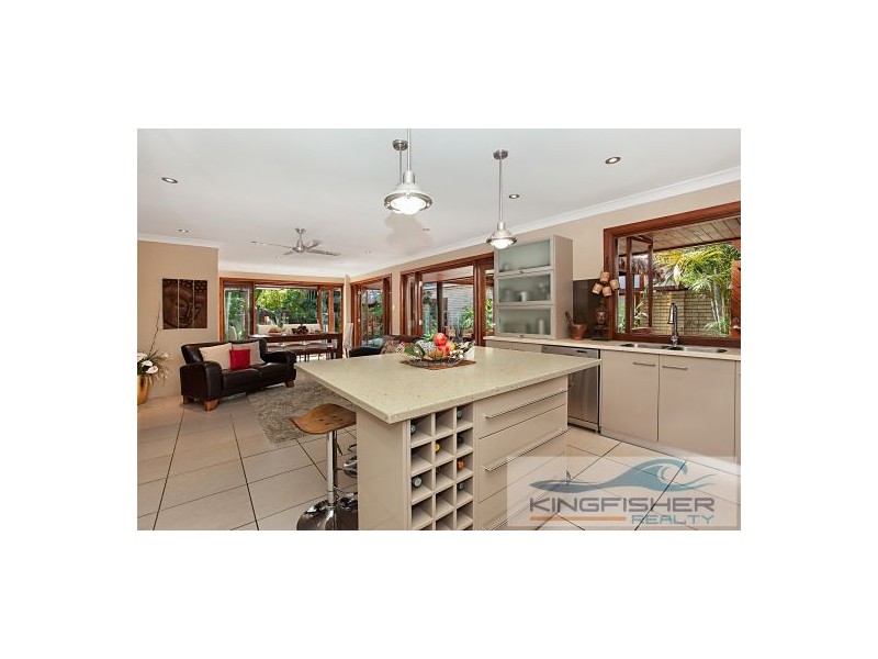 77a Harrier Drive, Burleigh Waters QLD 4220