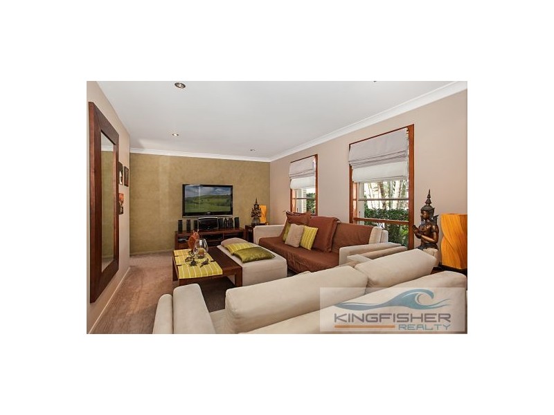 77a Harrier Drive, Burleigh Waters QLD 4220