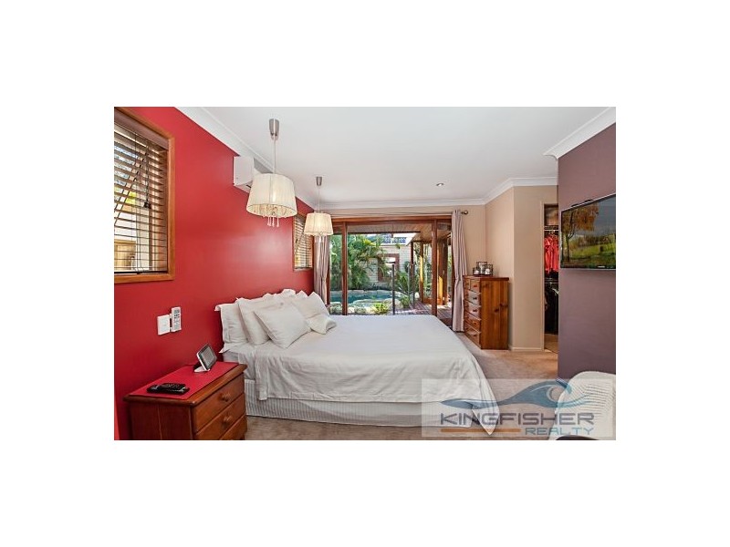 77a Harrier Drive, Burleigh Waters QLD 4220