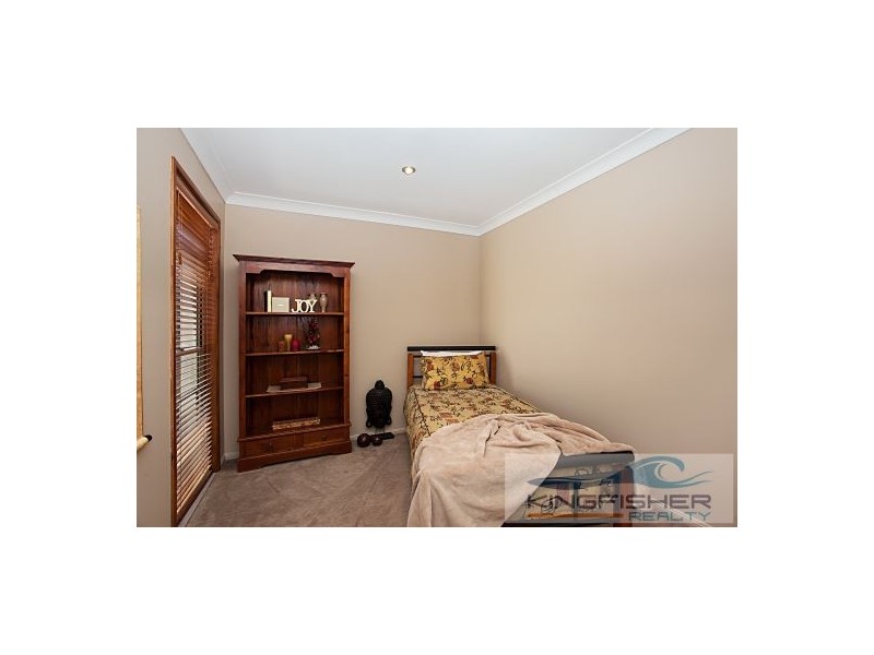 77a Harrier Drive, Burleigh Waters QLD 4220